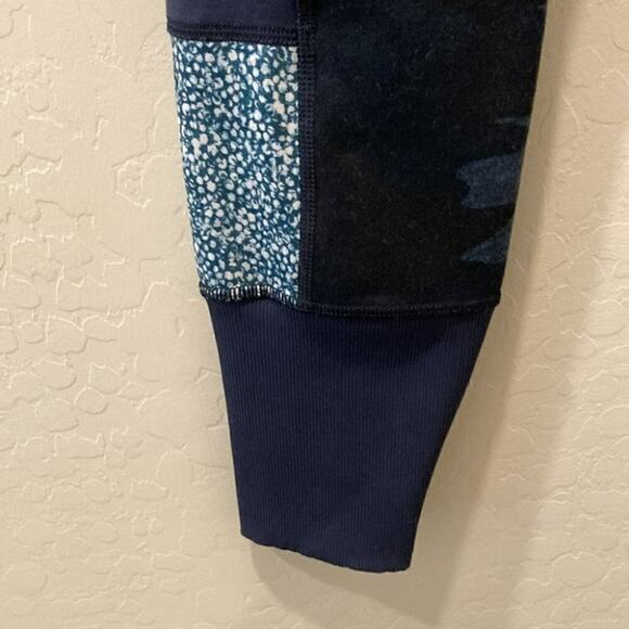 Lululemon Sashiko Wunder Unders Camo & Pebble Size 8 - Picture 11 of 15